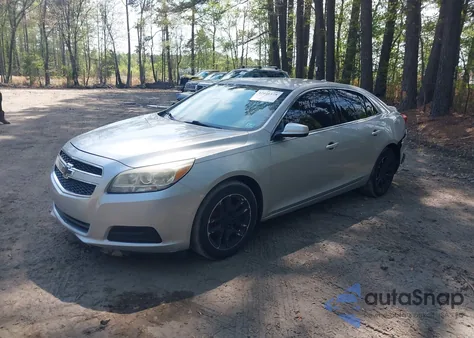 2013 Chevrolet Malibu Eco z USA, uszkodzony, nr VIN 1G11D5RRXDF109276